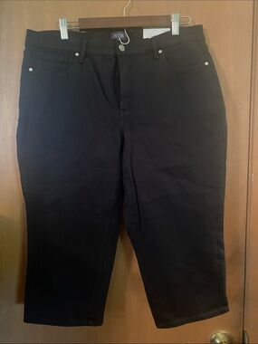 NYDJ Black Cropped Skinny-Leg Jeans